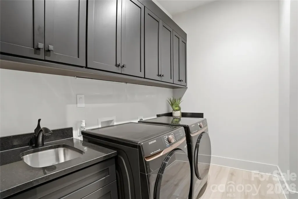 5408 Carmel Road Charlotte NC 28226