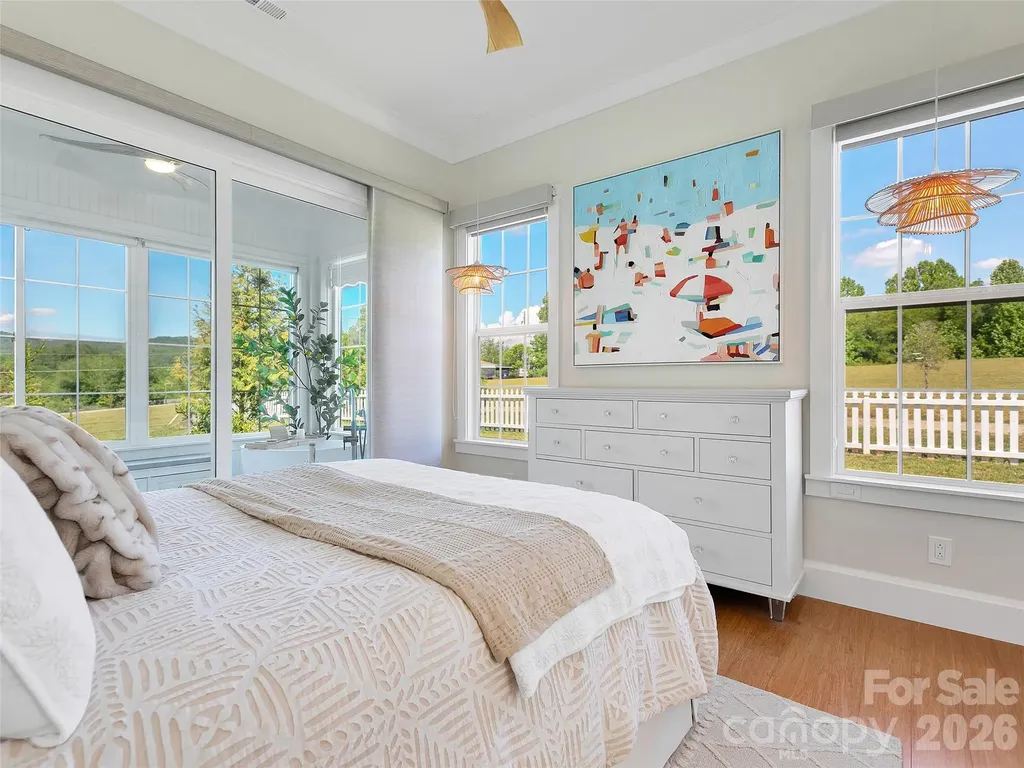 150 Brilliant Sky Road Penrose NC 28766