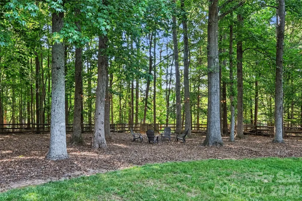 10428 South Hall Drive Charlotte NC 28270