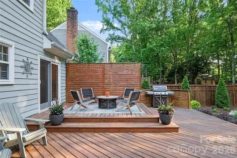 10428 South Hall Drive Charlotte NC 28270