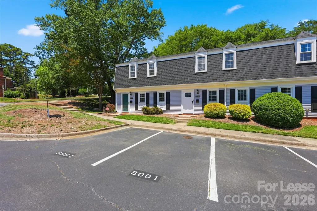 8001 Regent Park Lane Charlotte NC 28210