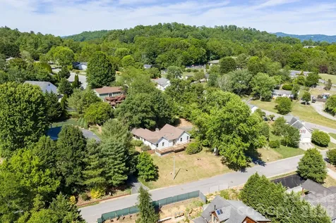 5 Johns Street Asheville NC 28806
