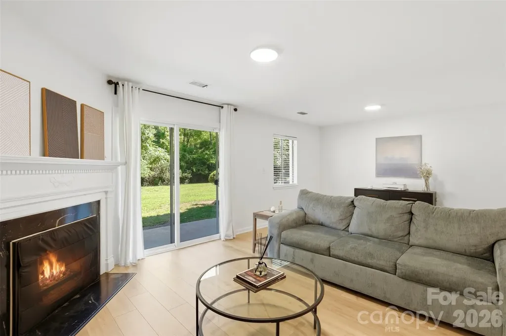 3703 Winding Creek Lane Charlotte NC 28226