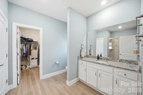124 N Sina Street Troutman NC 28166