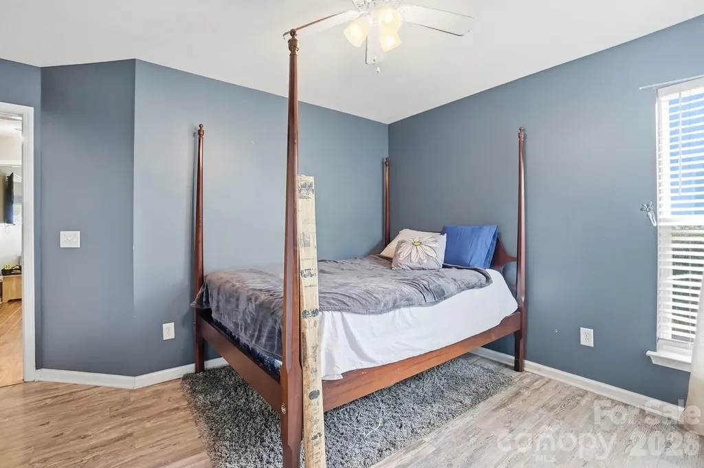 12610 Skymaster Court Charlotte NC 28278