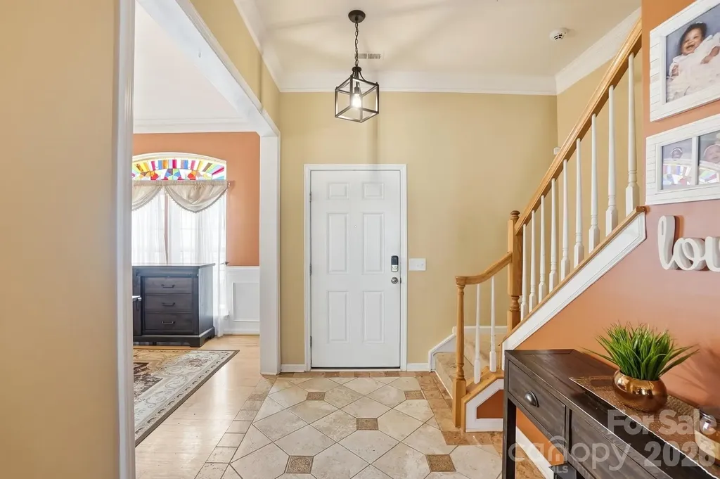 12610 Skymaster Court Charlotte NC 28278
