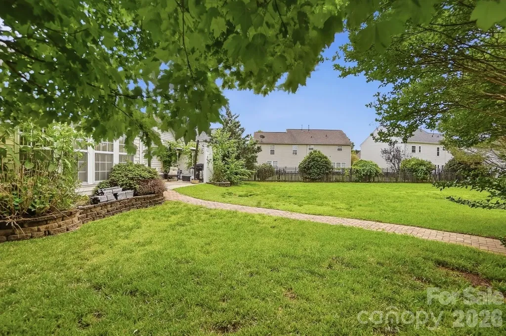 12610 Skymaster Court Charlotte NC 28278