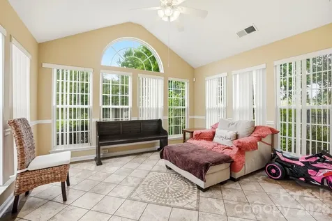 12610 Skymaster Court Charlotte NC 28278