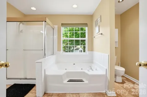 12610 Skymaster Court Charlotte NC 28278