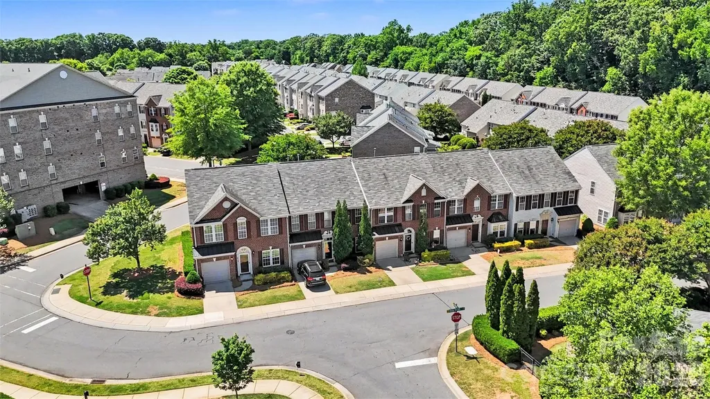 5938 Union Pacific Avenue Charlotte NC 28210
