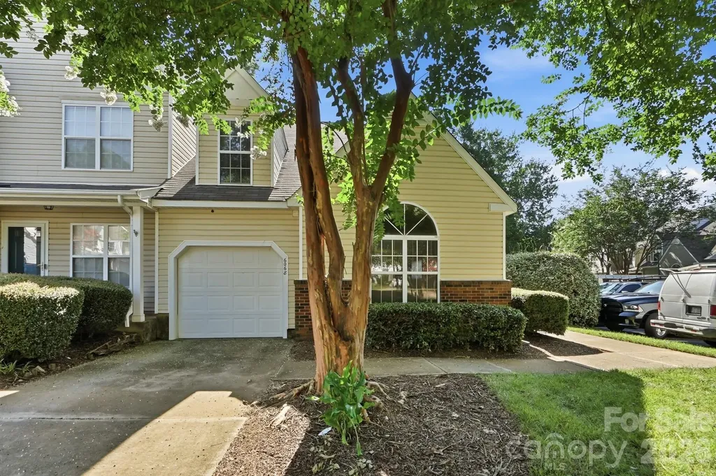 6068 Bobcat Place Charlotte NC 28269