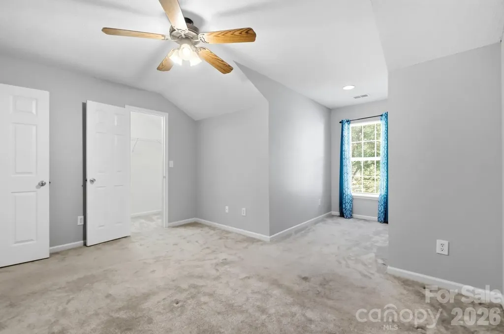 6068 Bobcat Place Charlotte NC 28269