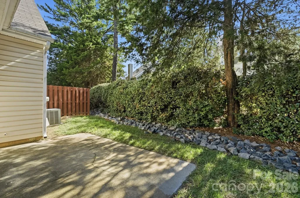 6068 Bobcat Place Charlotte NC 28269
