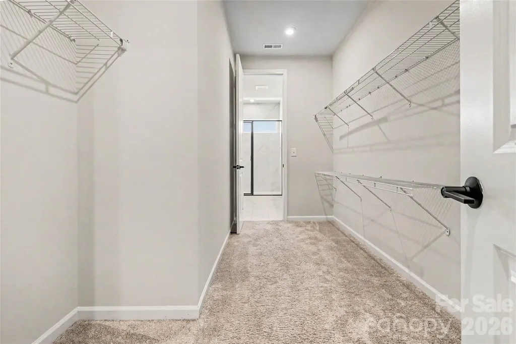 908 Kinsey Alley Charlotte NC 28217