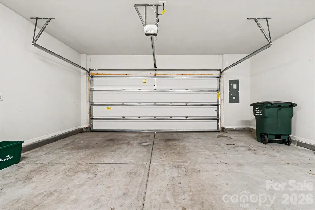 908 Kinsey Alley Charlotte NC 28217