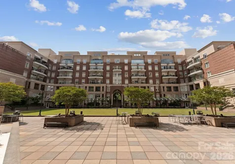 400 N Church Street Charlotte NC 28202