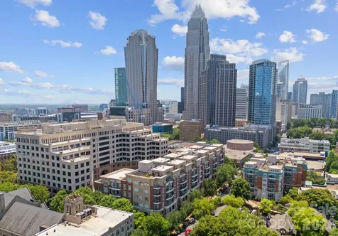 400 N Church Street Charlotte NC 28202