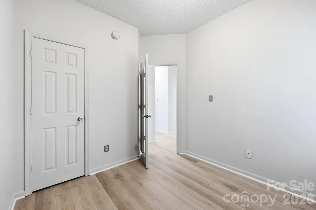 6330 Derryfield Drive Charlotte NC 28213