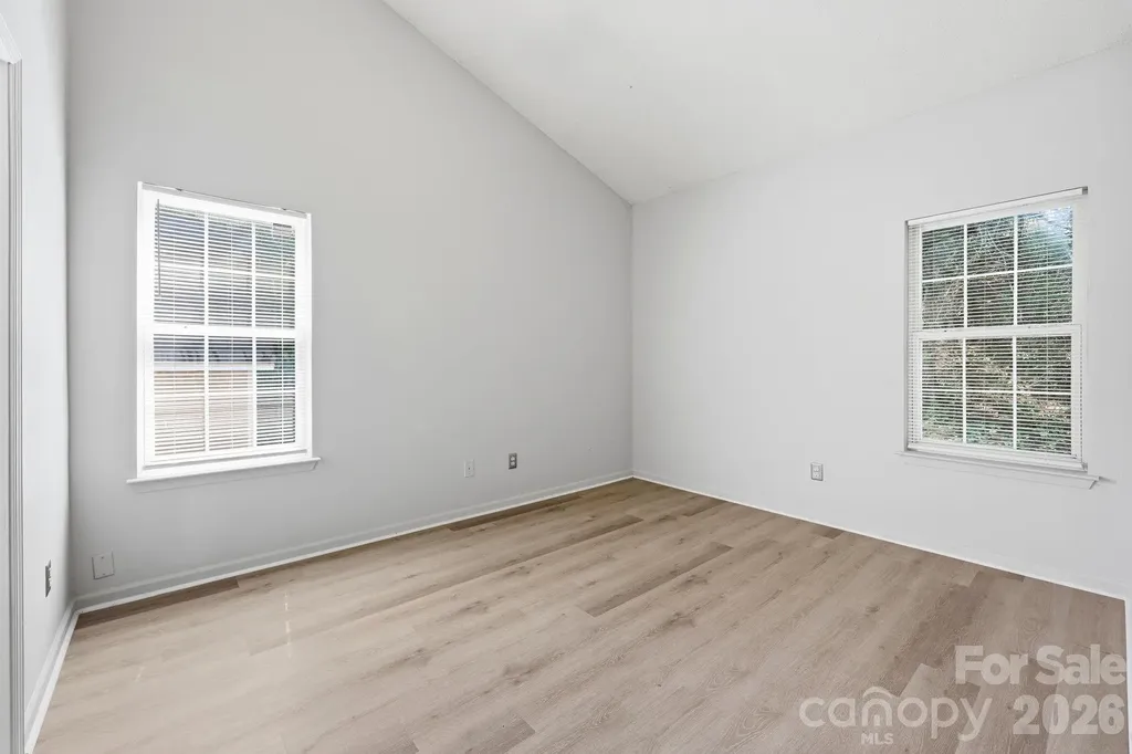6330 Derryfield Drive Charlotte NC 28213