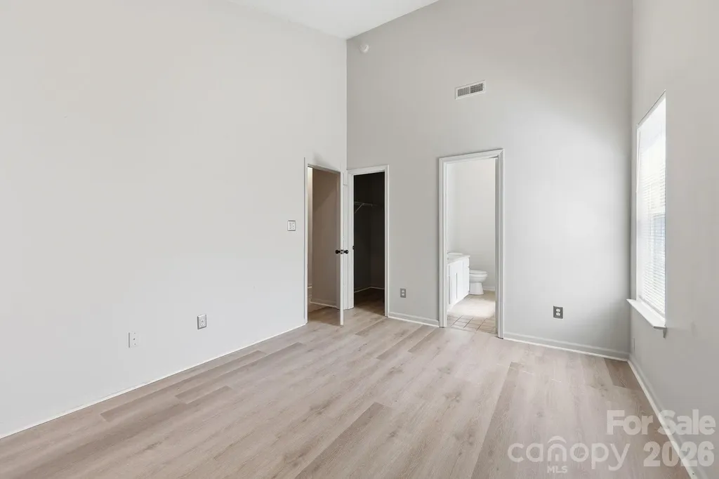 6330 Derryfield Drive Charlotte NC 28213