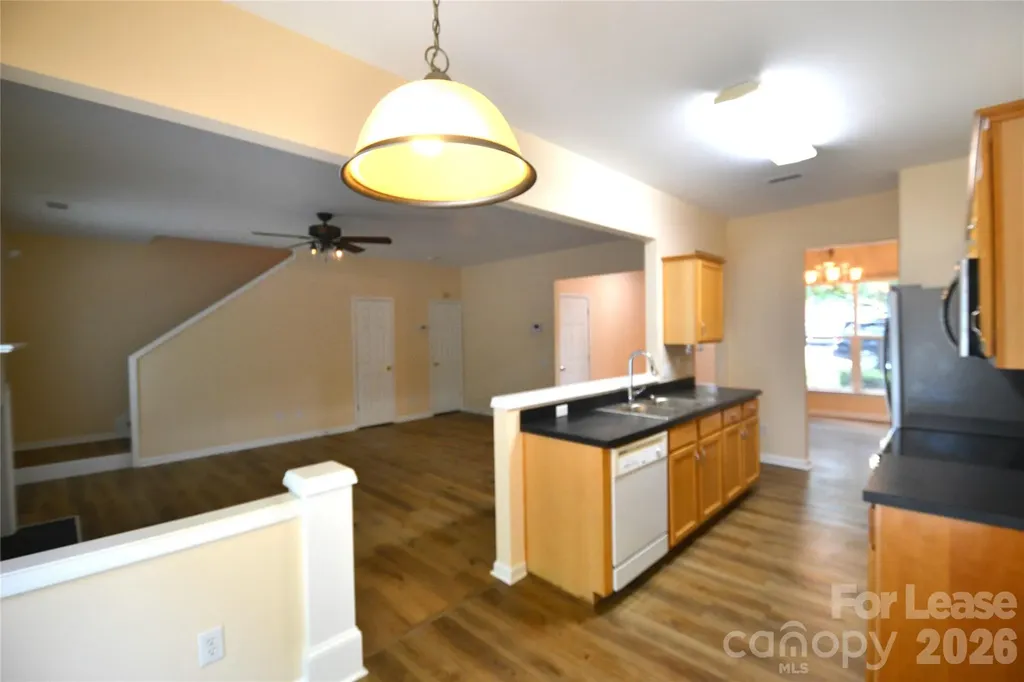 6820 Beverly Springs Drive Charlotte NC 28270