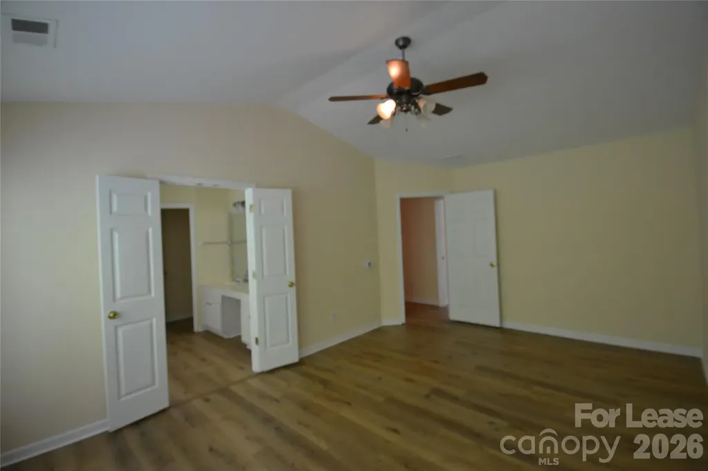 6820 Beverly Springs Drive Charlotte NC 28270