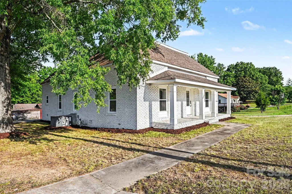 405 Aquadale Road Albemarle NC 28001