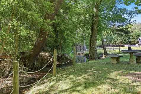 176 + 174 Oak Hollow Road Union Grove NC 28689
