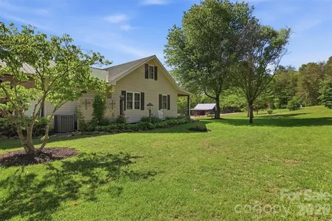 176 + 174 Oak Hollow Road Union Grove NC 28689