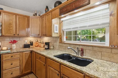 176 + 174 Oak Hollow Road Union Grove NC 28689