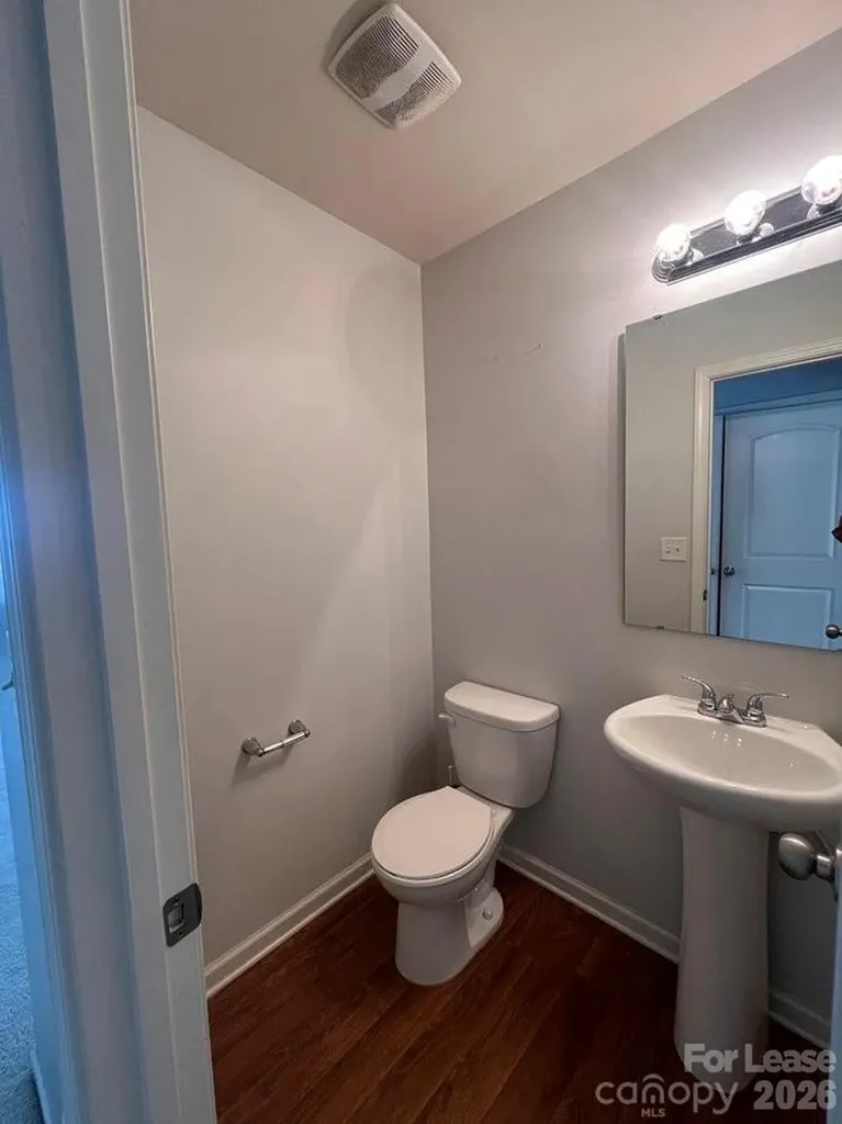 9505 Drains Bay Court Charlotte NC 28214