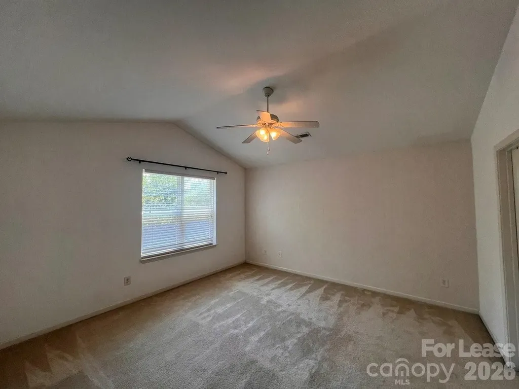 9505 Drains Bay Court Charlotte NC 28214