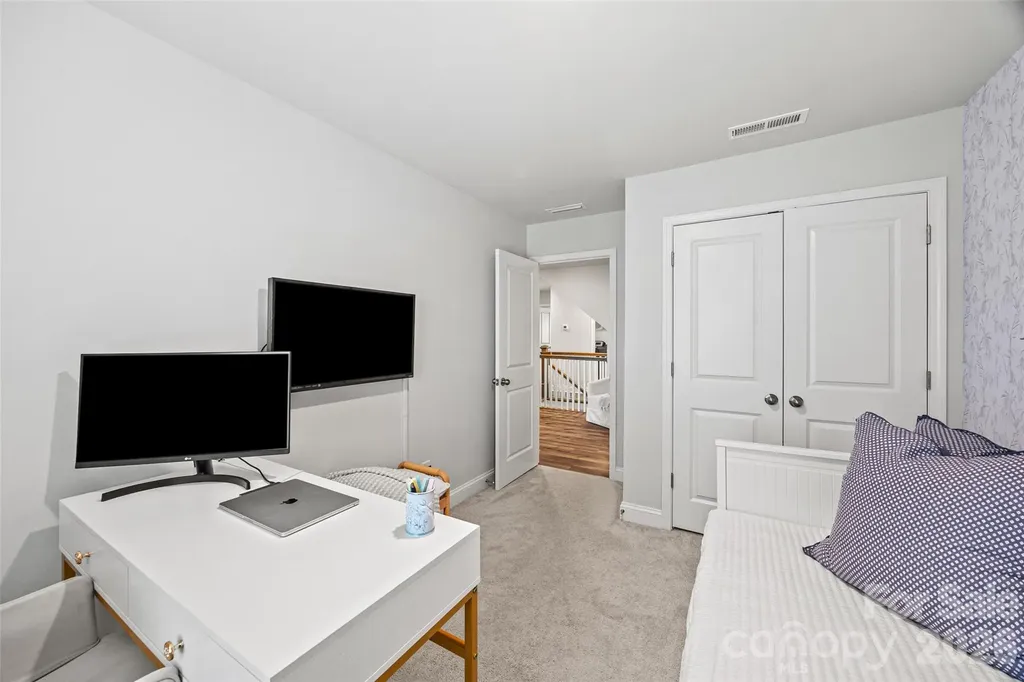 2511 Duncan Avenue Charlotte NC 28205