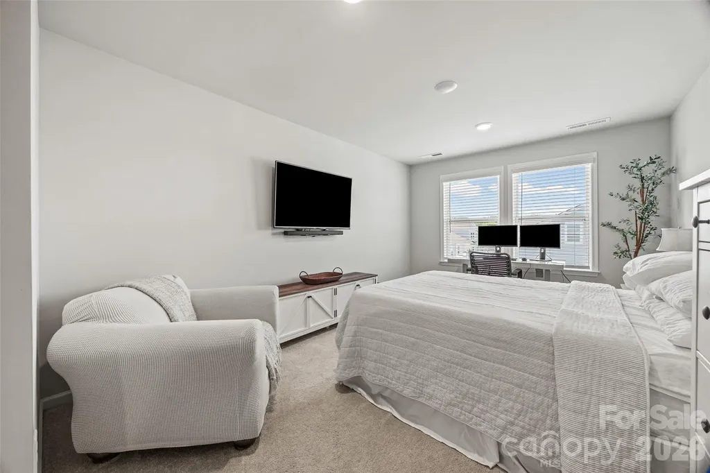 2511 Duncan Avenue Charlotte NC 28205