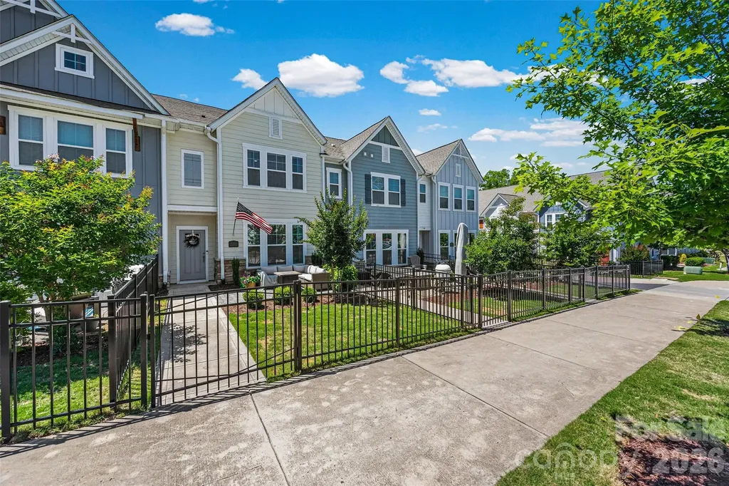 2511 Duncan Avenue Charlotte NC 28205