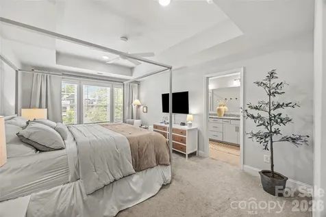 2511 Duncan Avenue Charlotte NC 28205