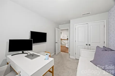 2511 Duncan Avenue Charlotte NC 28205