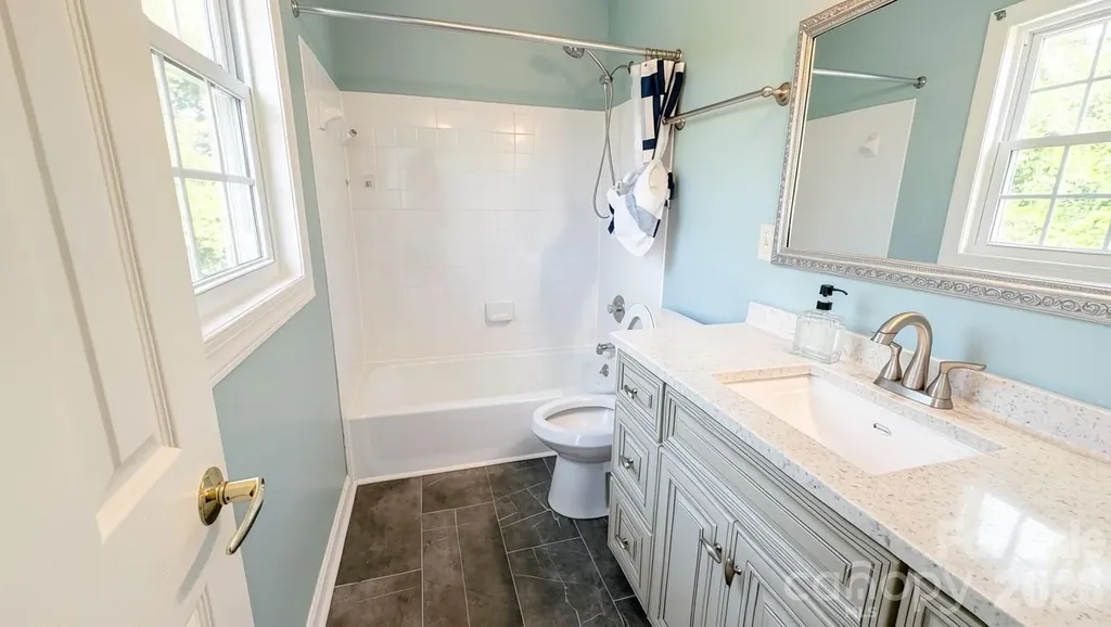 7218 Quail Ridge Drive Charlotte NC 28226