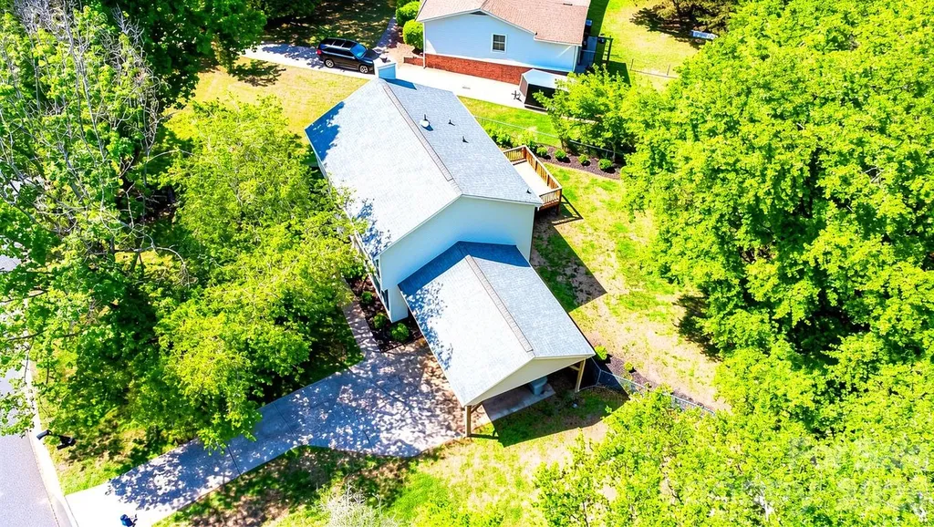 7218 Quail Ridge Drive Charlotte NC 28226