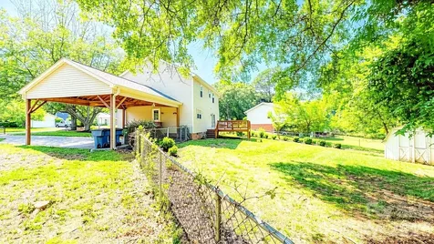 7218 Quail Ridge Drive Charlotte NC 28226
