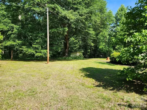 3136 Philadelphia Church Road Lincolnton NC 28092