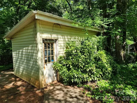 3136 Philadelphia Church Road Lincolnton NC 28092