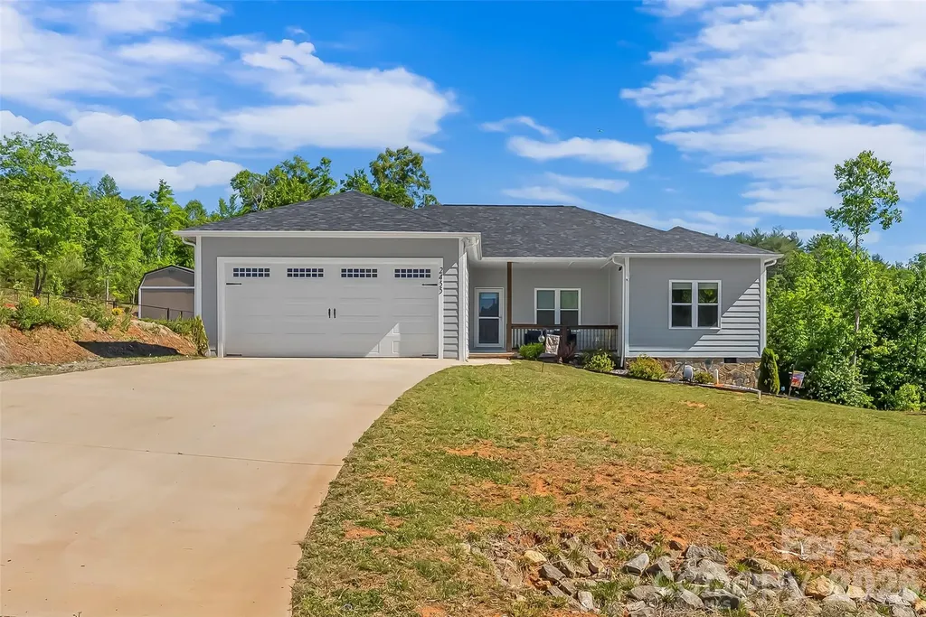 2455 Saratoga Run Morganton NC 28655