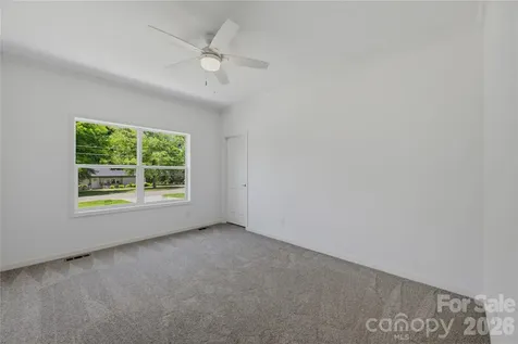 109 Sarah Avenue Newton NC 28658
