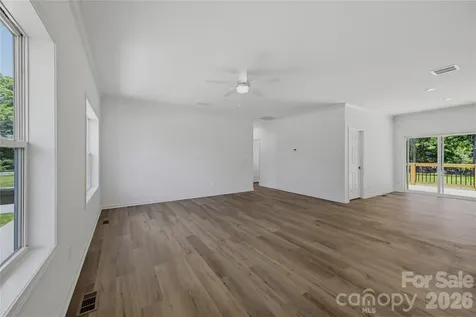 109 Sarah Avenue Newton NC 28658