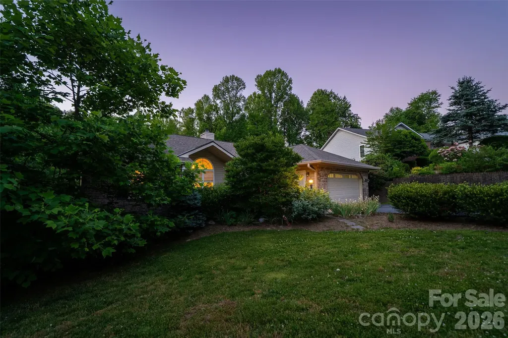 7 Firestone Court Etowah NC 28729