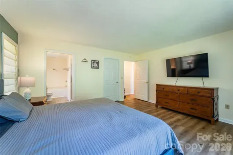 7 Firestone Court Etowah NC 28729