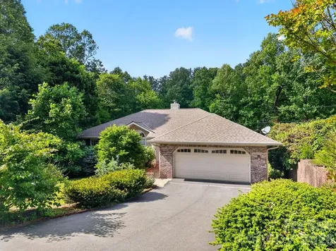 7 Firestone Court Etowah NC 28729