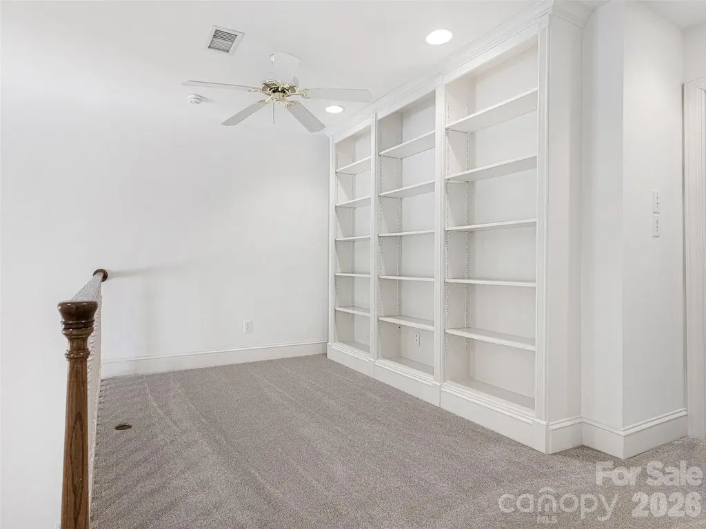 8952 Challis Hill Lane Charlotte NC 28226