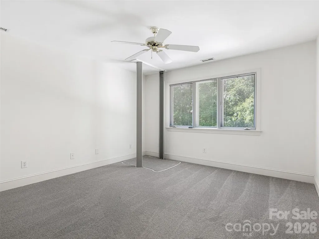 8952 Challis Hill Lane Charlotte NC 28226